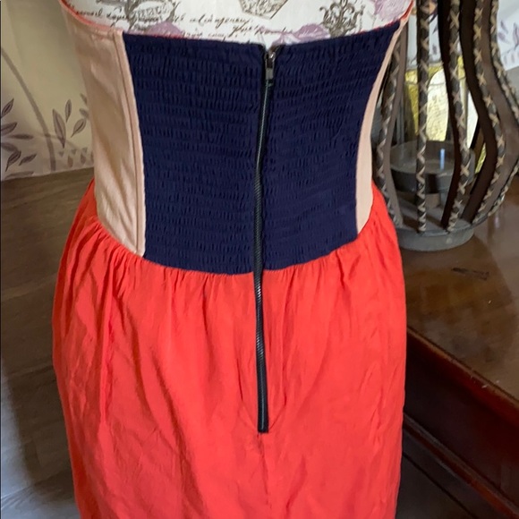 Urban Outfitters strapless dress - Picture 4 of 6